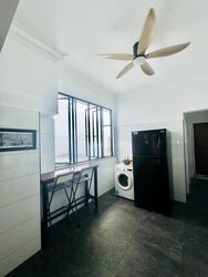 Frankel Estate (D15), Shop House #593637901